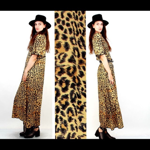 Dolls Kill Dresses & Skirts - ❌SOLD❌ 1980s leopard print dress